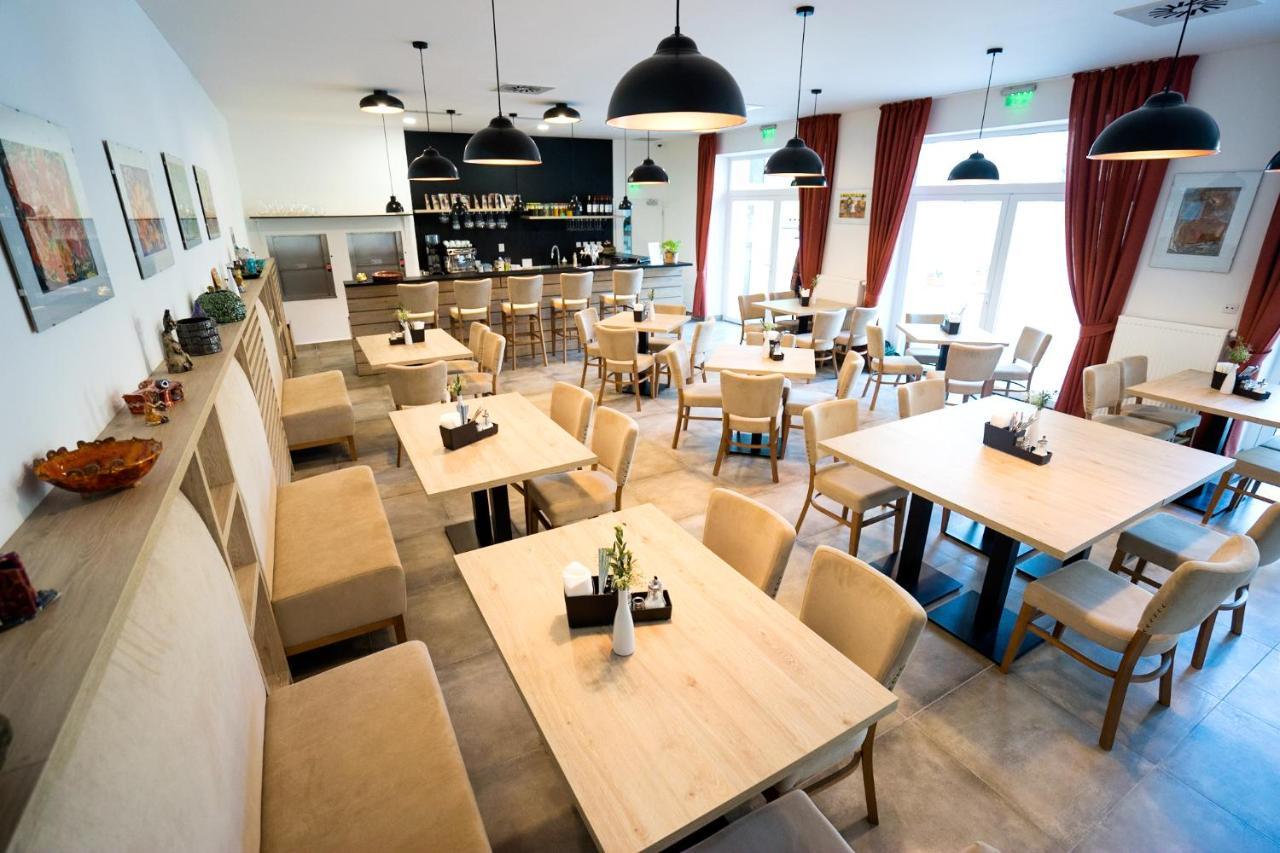 Bivio Hotel Bratysława Zewnętrze zdjęcie